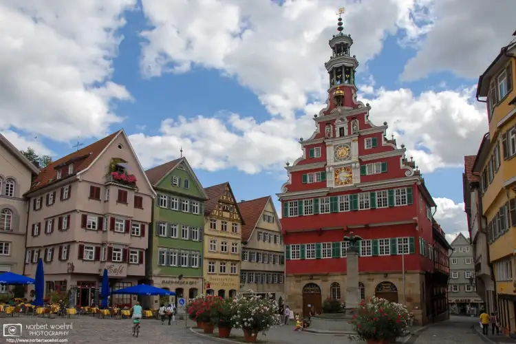 The old town hall (Altes Rathaus) of Esslingen, Germany, was built in 1422 as a sales hall and tax house. From 1586 to 1589, a Renaissance façade was added to the building’s northern side.
