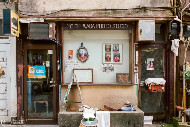 Kagurazaka is a shopping and dining district northwest of Iidabashi Station in Tokyo, Japan. In one of its side streets, I came across this interesting exterior of an old Photographer’s Studio.